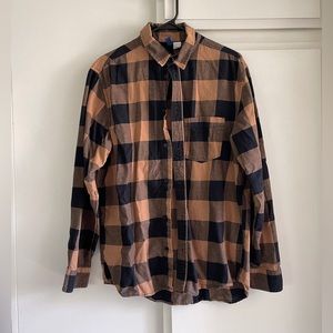 H&M Division tan black flannel